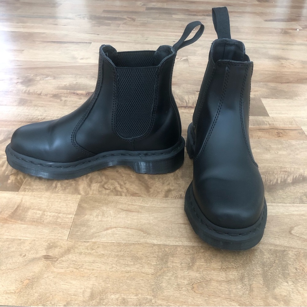 Dr. Martens Black Leather Chelsea Boots